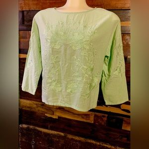 Soft Surroundings MInt Green pull over top with floral embroidery PM